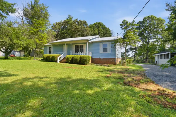 609 Hawkersmith Rd, Tullahoma, TN 37388