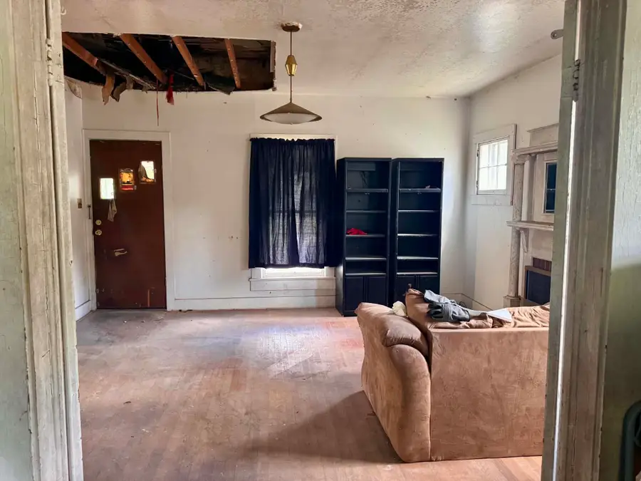 109 S Elm St, Hopkinsville, KY 42240 - #3