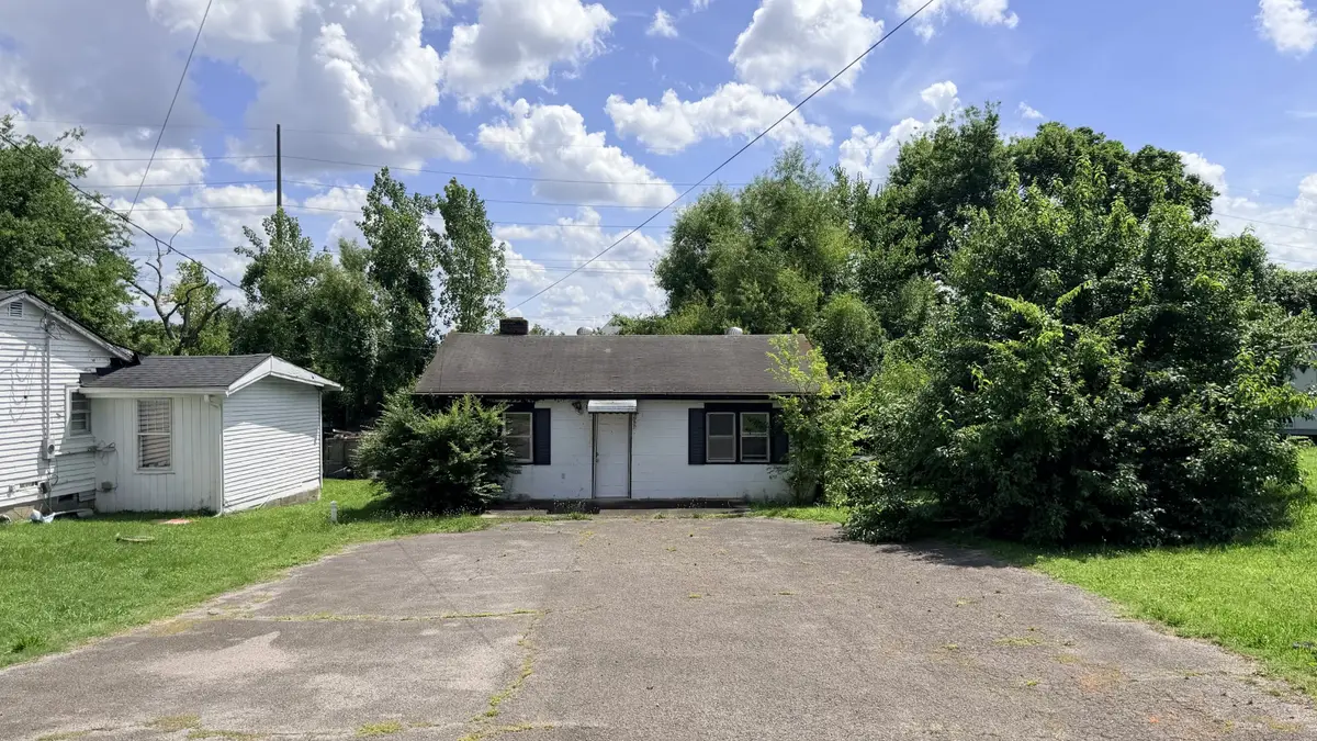 2134 Gains St, Nashville, TN 37207 - #1