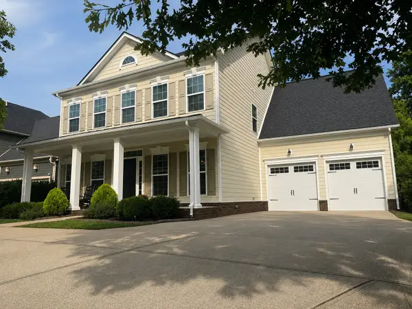 1017 Linden Isle Dr, Franklin, TN 37064