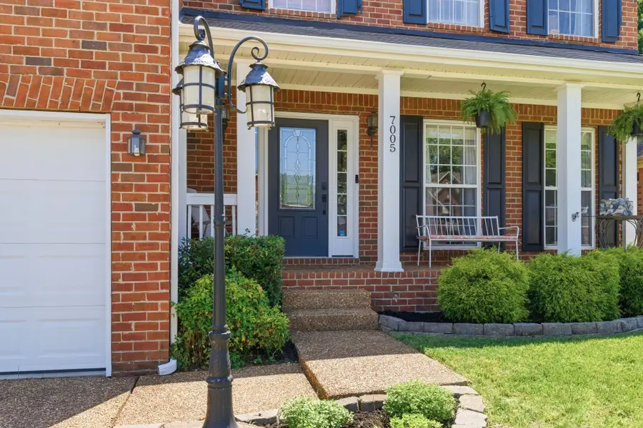 7005 Calderwood Dr, Antioch, TN 37013 - #2