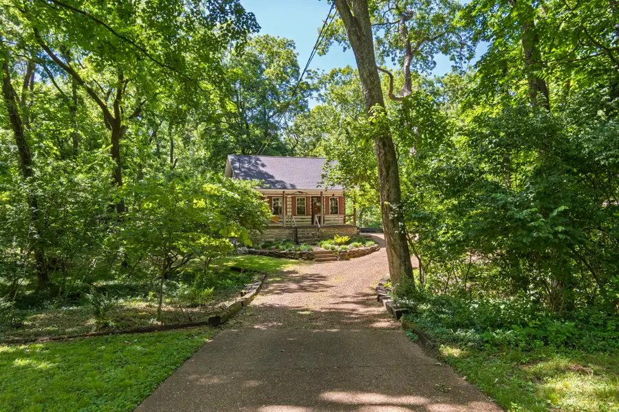 4425 Brush Hill Rd, Nashville, TN 37216 - #3
