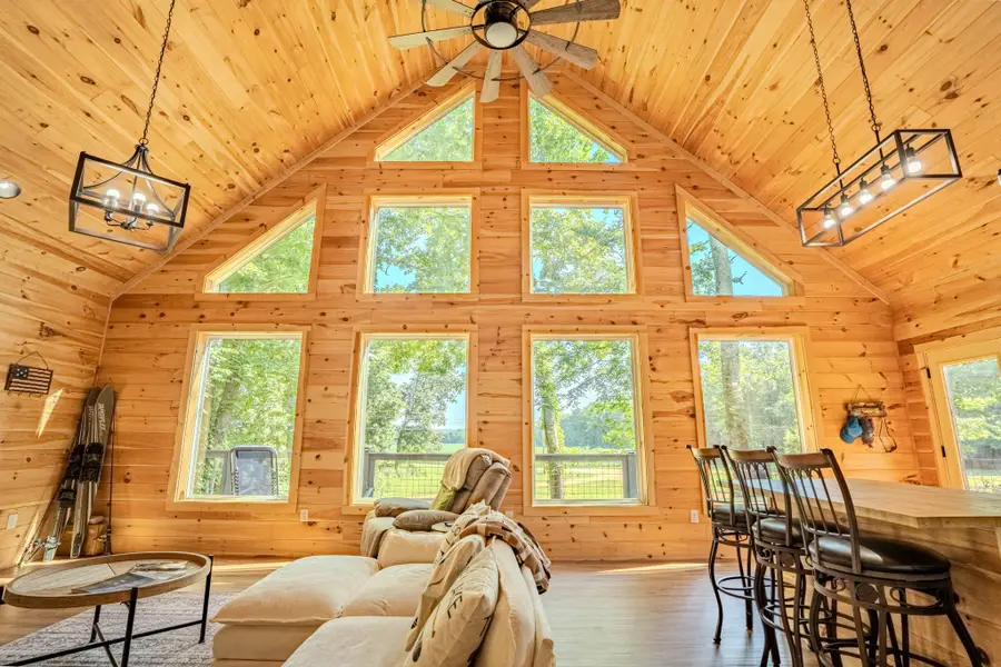 55 Kiki Cove, Clifton, TN 38425 - #3
