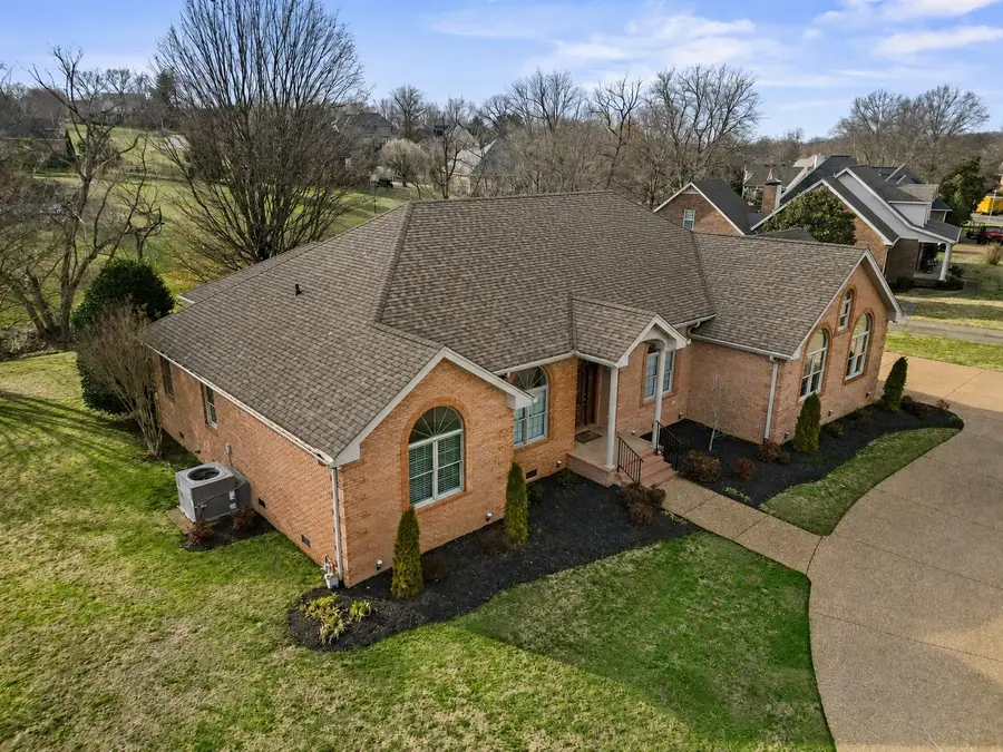 514 Lexington Dr, Lebanon, TN 37087 - #2