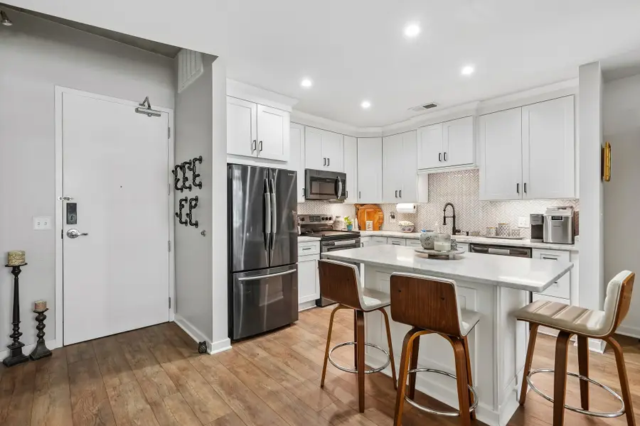 600 12th Avenue South #513, Nashville, TN 37203 - #2
