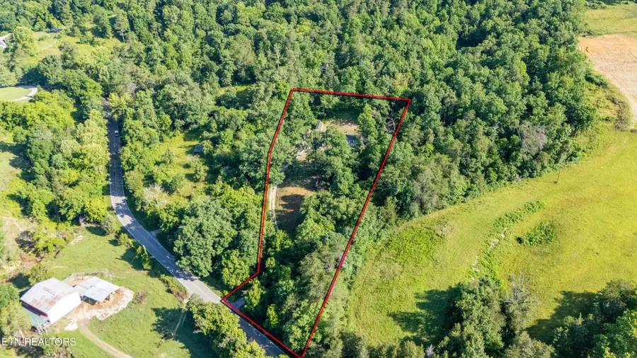 409 Bull Run Rd, Luttrell, TN 37779 - #2