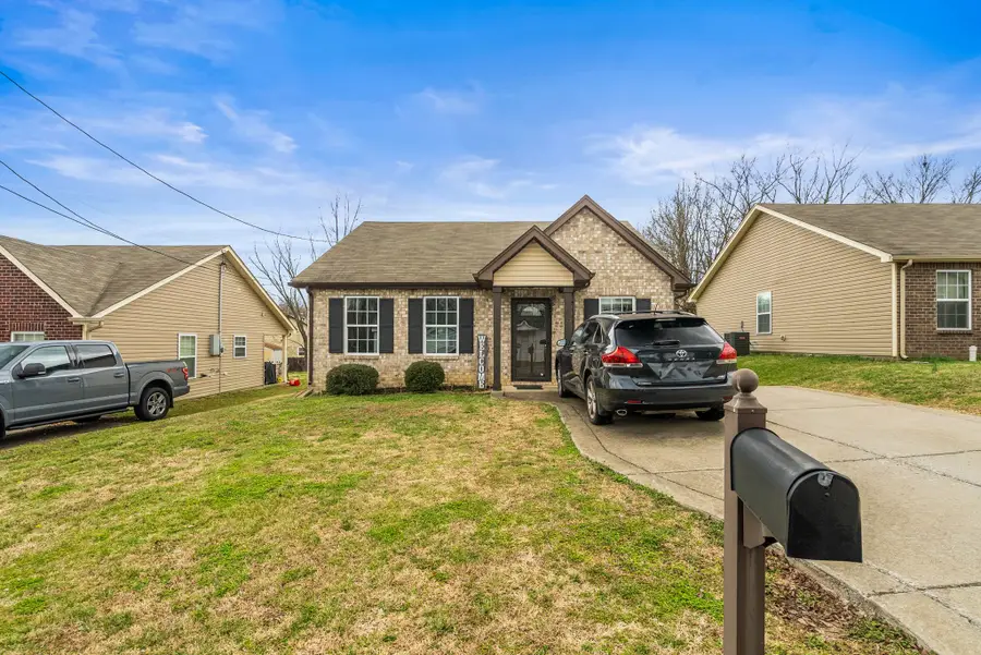 914 16th Ave E, Springfield, TN 37172 - #3