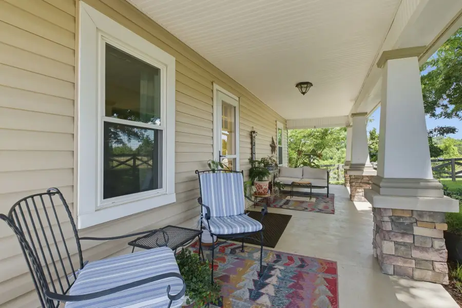 1300 Oak Grove Rd, Dickson, TN 37055 - #3