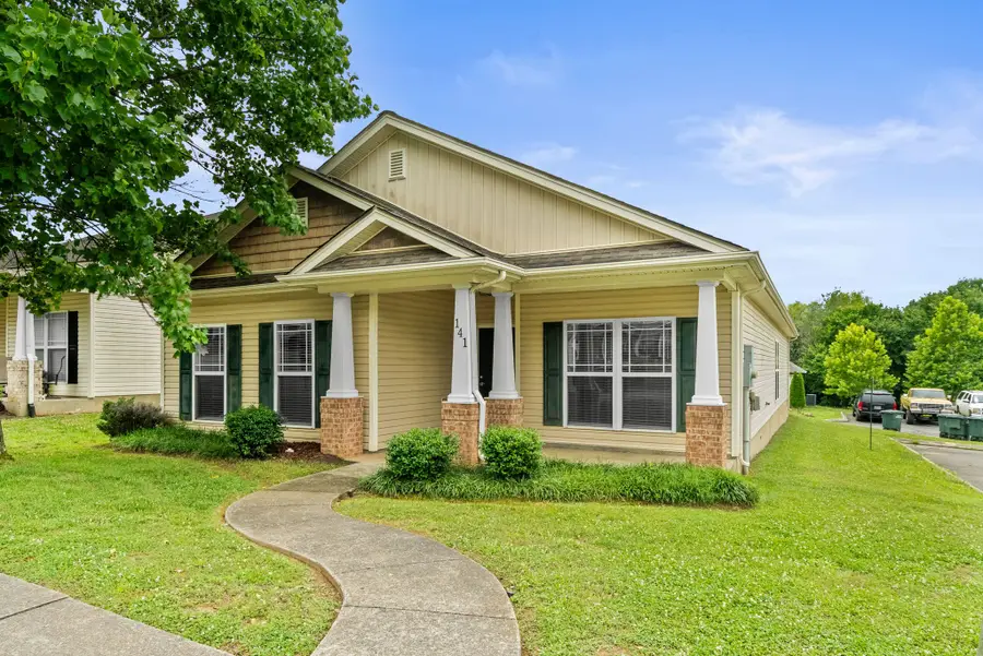 141 Dimaggio Dr, Springfield, TN 37172 - #3