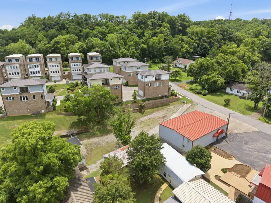 105 Demoss Rd, Nashville, TN 37209 - #3