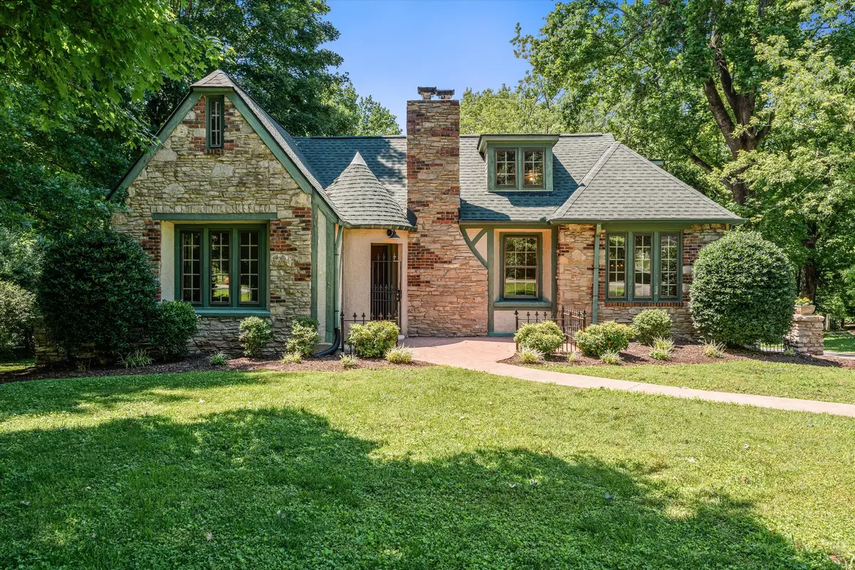 112 Spring Valley Rd, Nashville, TN 37214 - #1