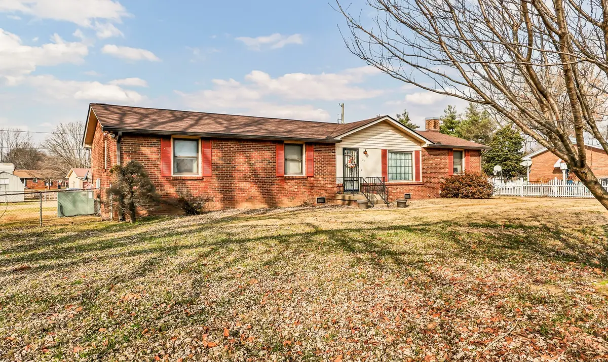 217 Sewell Dr, Clarksville, TN 37042 - #1