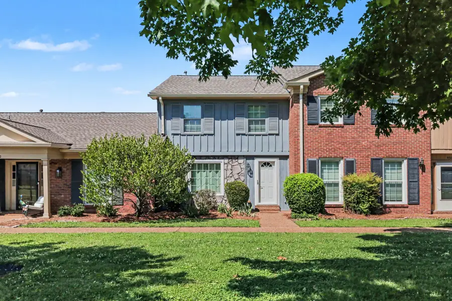 931 Todd Preis Dr, Nashville, TN 37221 - #2