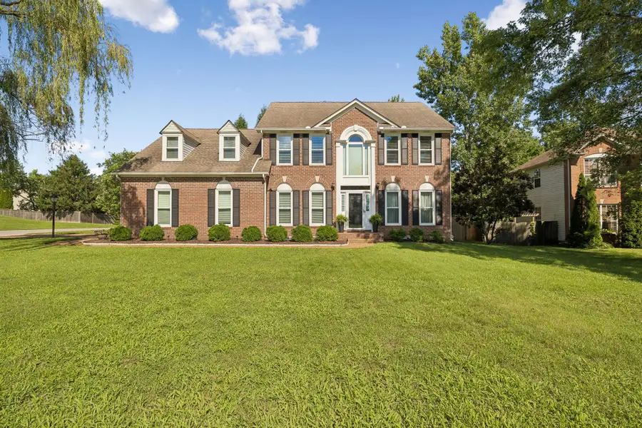 301 Mill Run Cir, Nashville, TN 37221 - #2