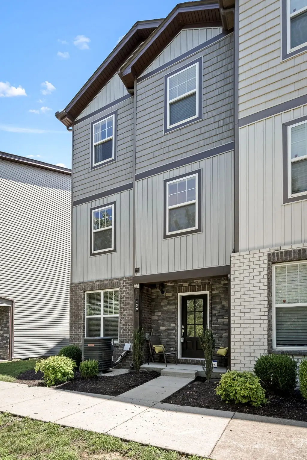 139 Ramsden Ave, La Vergne, TN 37086 - #1