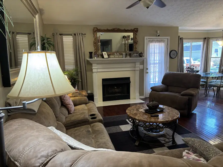 706 Silver Springs Dr, Mount Juliet, TN 37122 - #3
