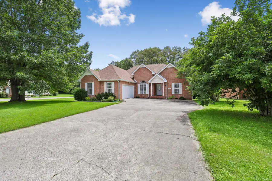 201 Jennings Cir, Tullahoma, TN 37388 - #2
