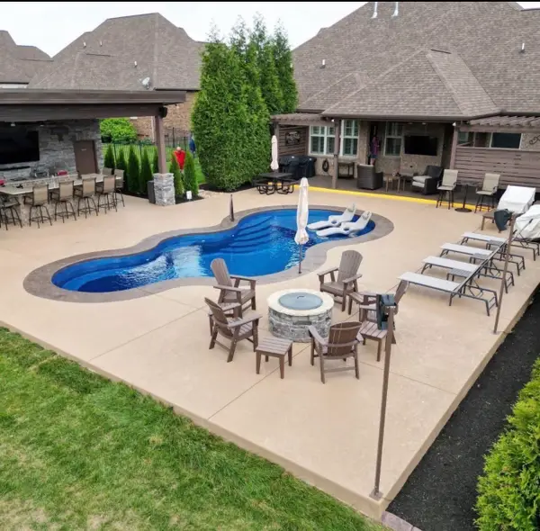 450 Huntington Dr, Lebanon, TN 37087
