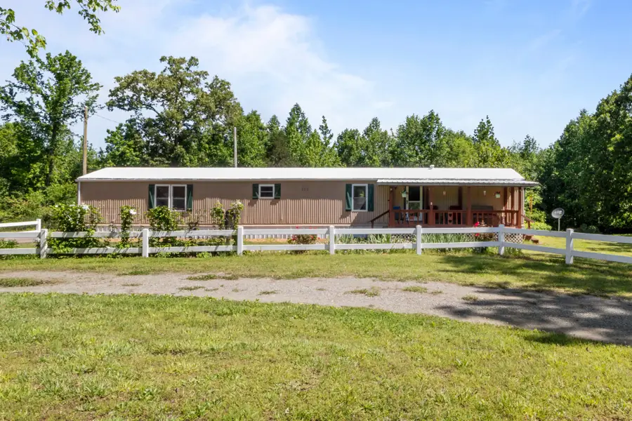 3310 Shiloh Church Rd, Camden, TN 38320 - #2