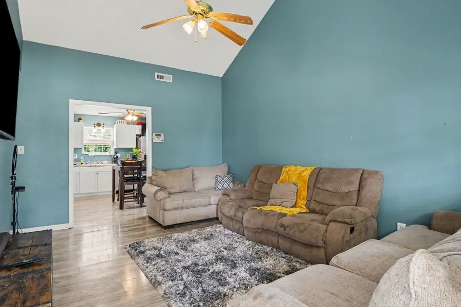 454 Cranklen Cir, Clarksville, TN 37042 - #3