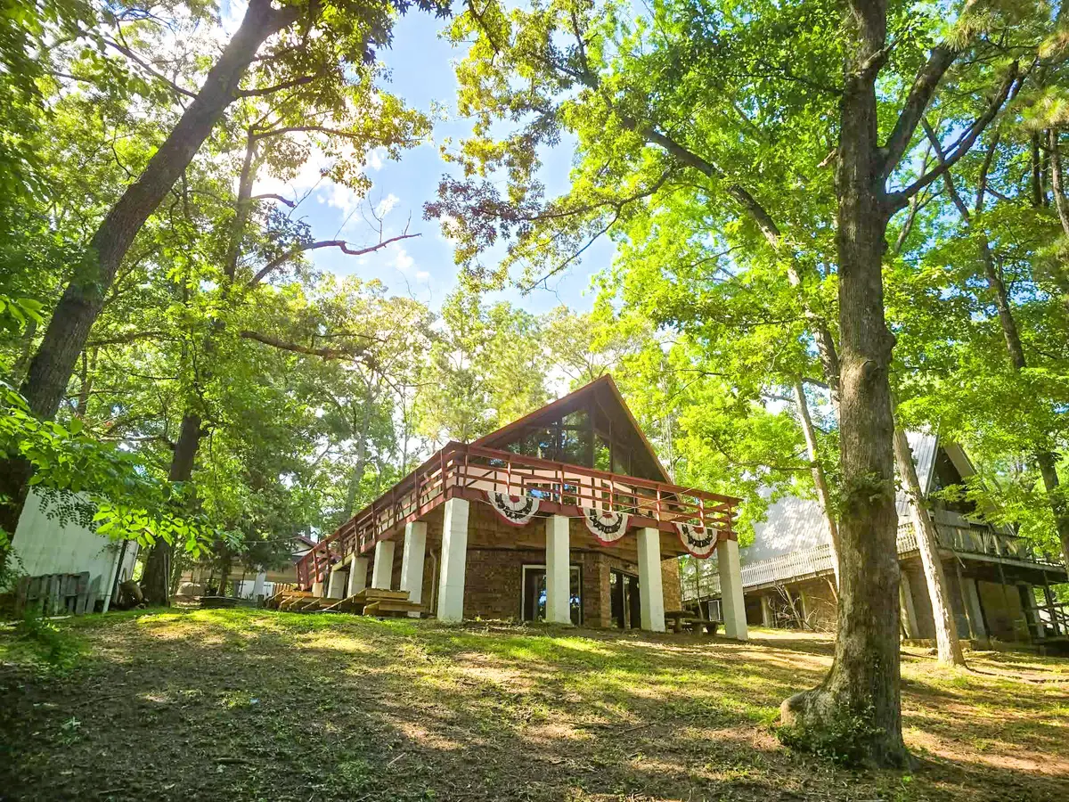 330 Russwood Dr, Springville, TN 38256 - #1