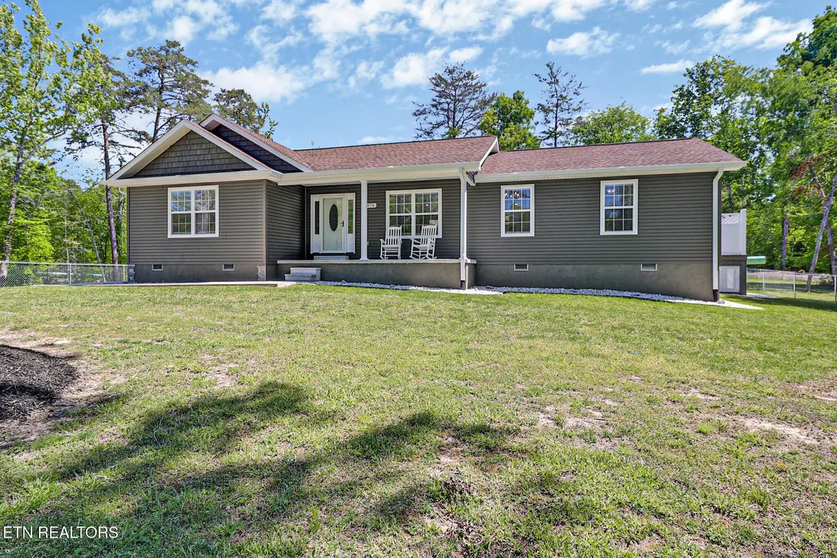874 Deer Lodge Hwy, Clarkrange, TN 38553 - #1