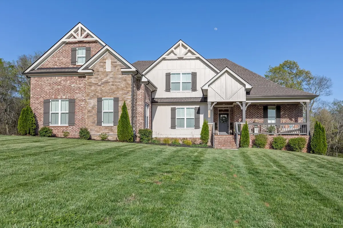 1070 Hideaway Rd, Columbia, TN 38401 - #1