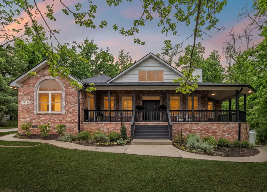 442 Lakeview Cir, Mount Juliet, TN 37122 - #2