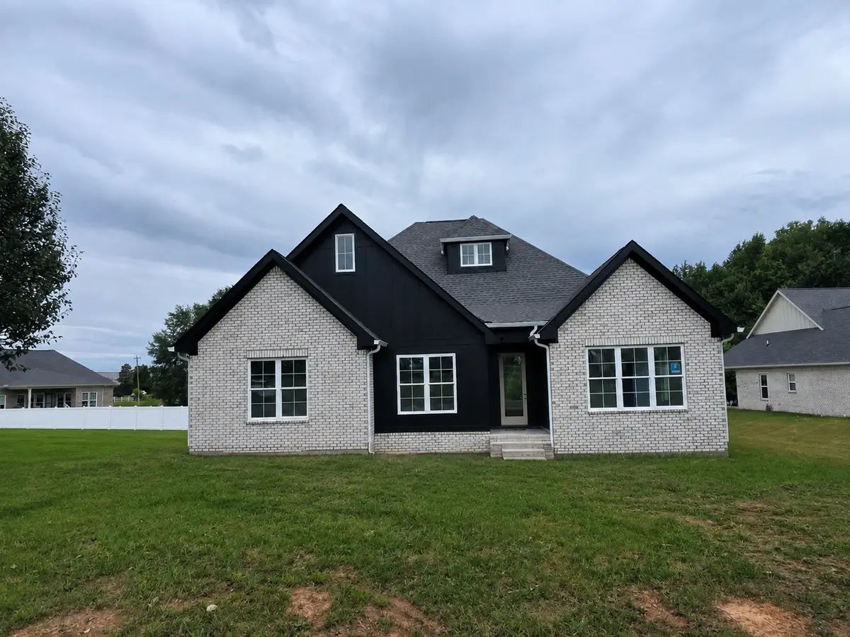 61 Hickory Grove Dr, Morrison, TN 37357 - #1