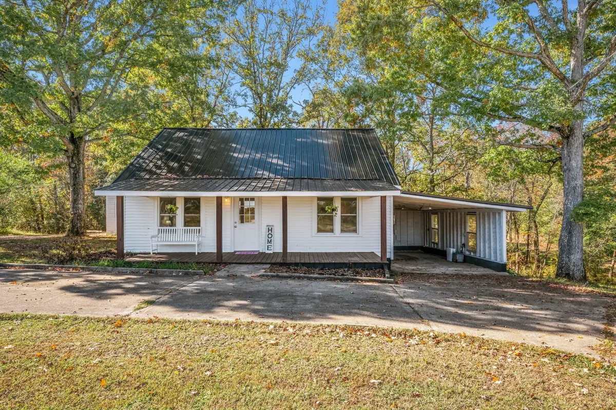 1865 Clydeton Rd, Waverly, TN 37185 - #1