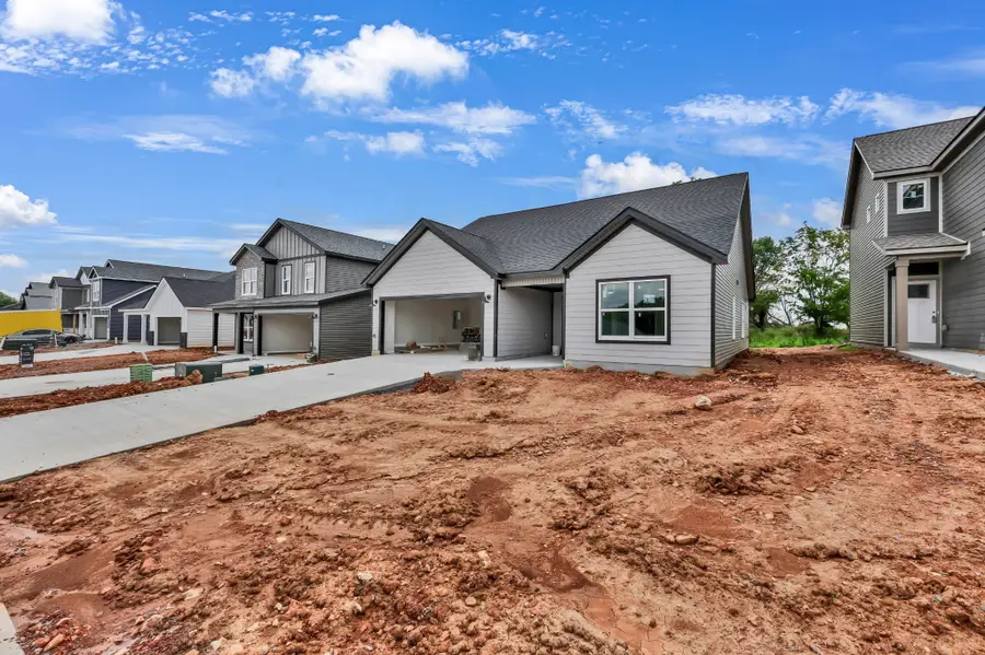 2669 Brewster Dr, Clarksville, TN 37042 - #3