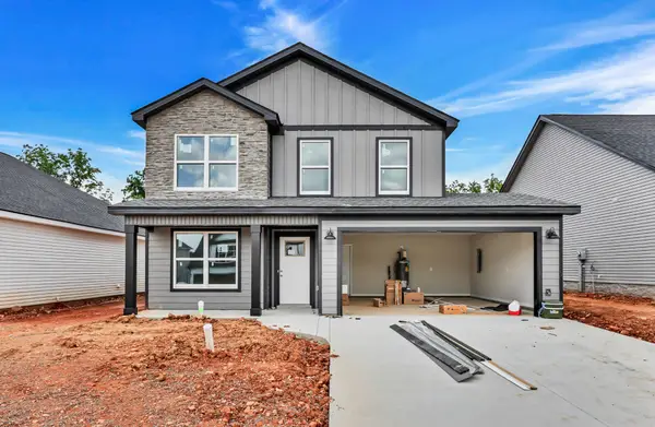 2673 Brewster Dr, Clarksville, TN 37042