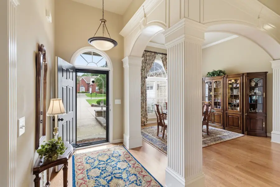 1097 Nealcrest Cir, Spring Hill, TN 37174 - #2