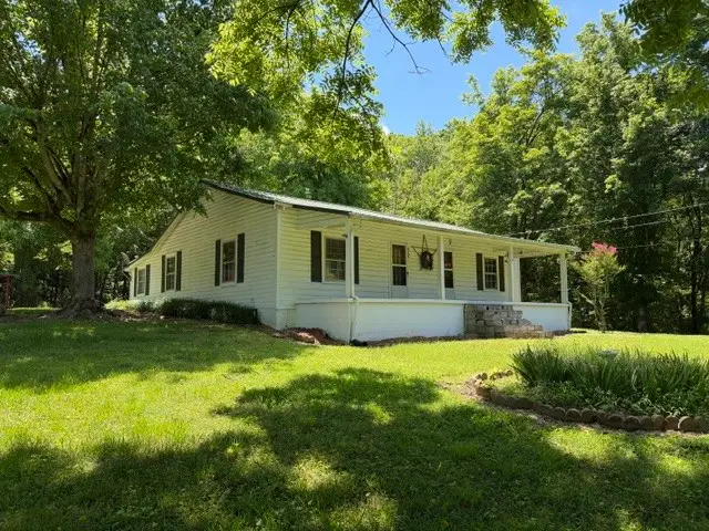 335 Lane Branch Rd, Fayetteville, TN 37334 - #1