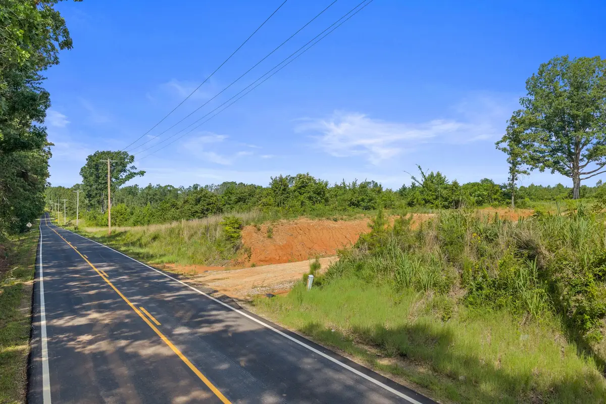 0 Coxburg Rd N, Holladay, TN 38341 - #1