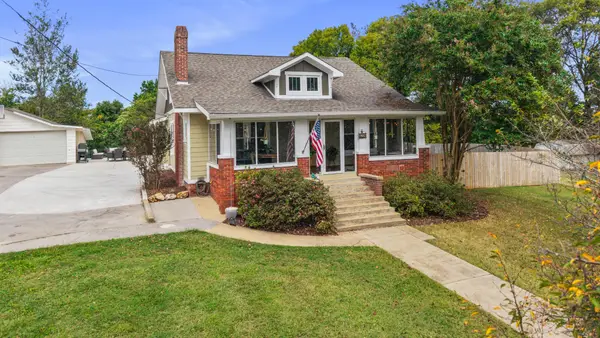 621 Highland Avenue Nw, Cleveland, TN 37311