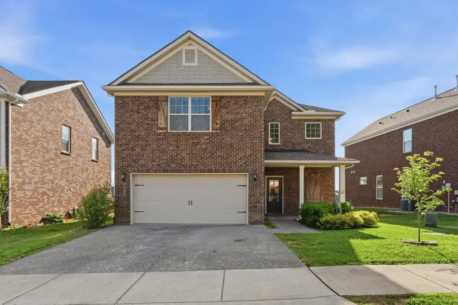 300 Black Thorn Ln, Gallatin, TN 37066 - #3