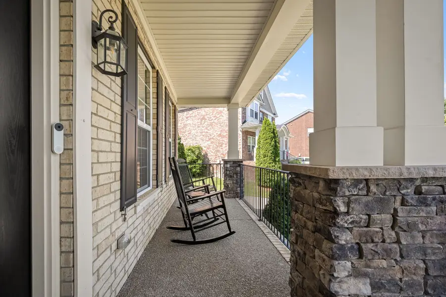 441 Valley Spring Dr, Mount Juliet, TN 37122 - #3