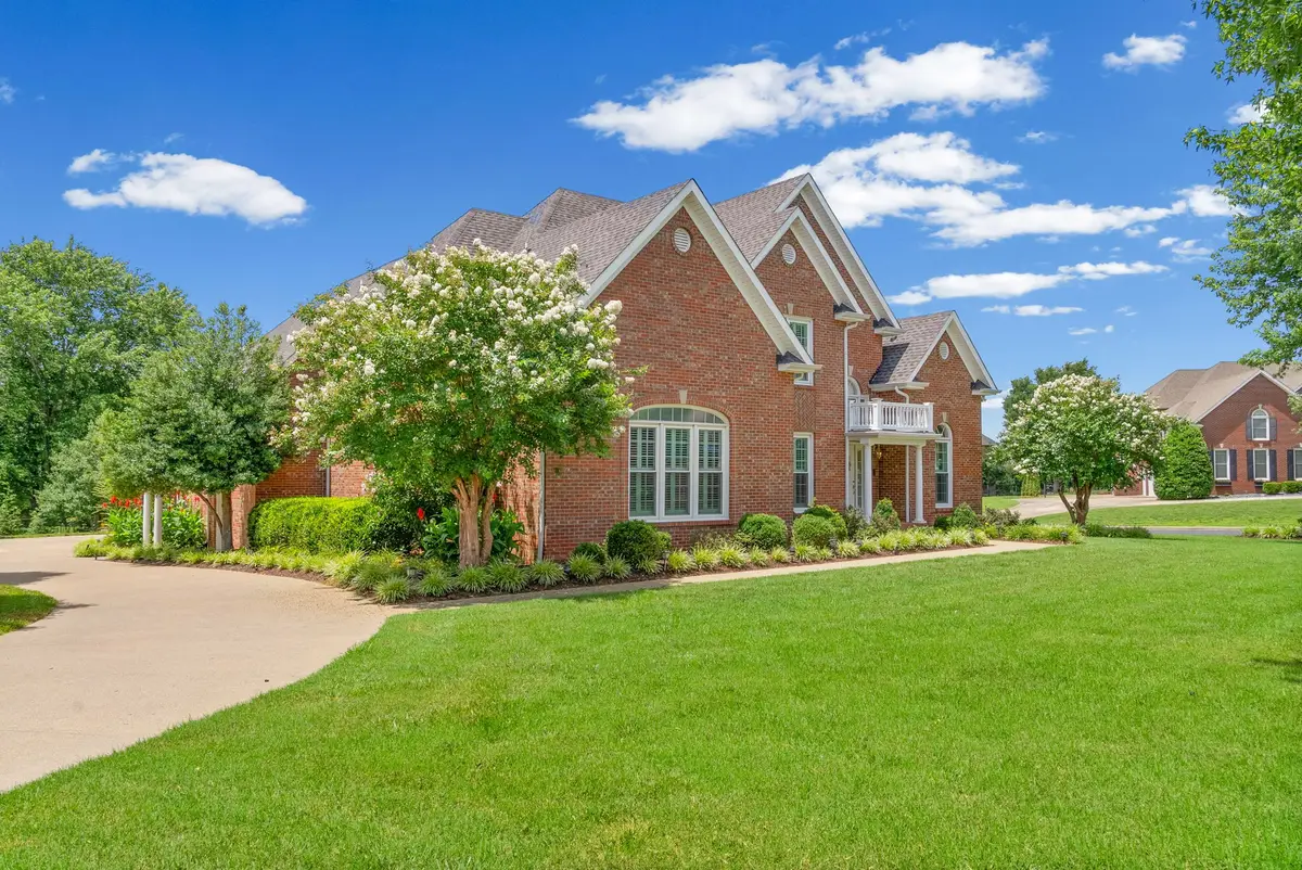 412 Treemont Dr, Clarksville, TN 37043 - #1