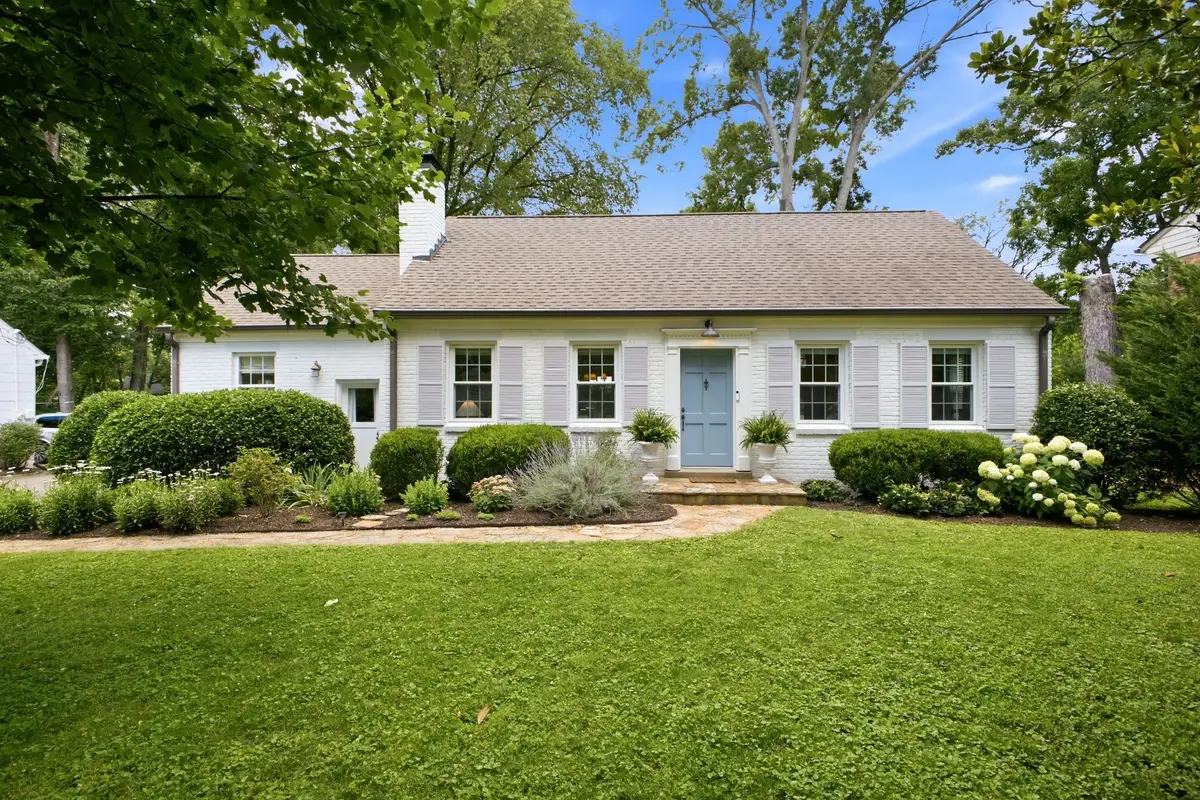 4008 Auburn Ln, Nashville, TN 37215 - #1