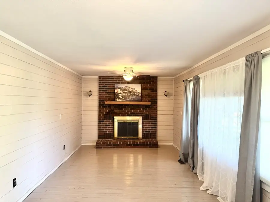 165 Fox Ln, Cookeville, TN 38506 - #3