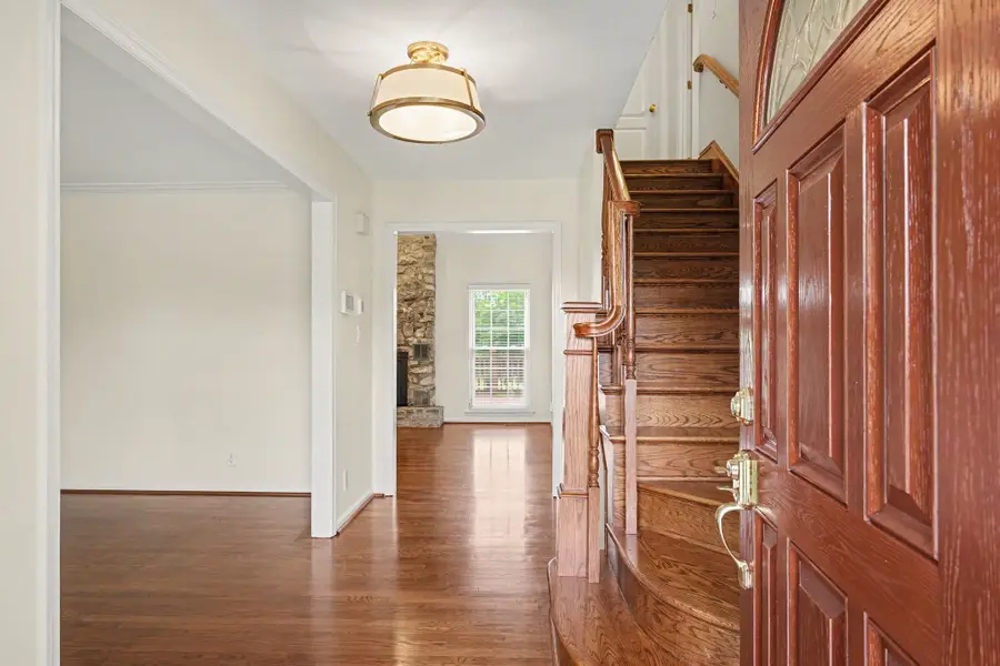 624 N Woodson Rd, Clarksville, TN 37043 - #3