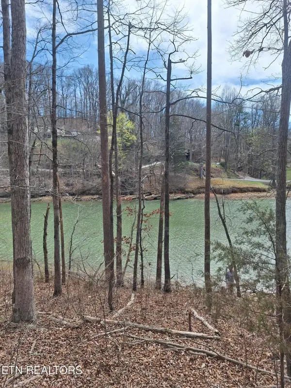 13136 George Lovelace Lane, Knoxville, TN 37932
