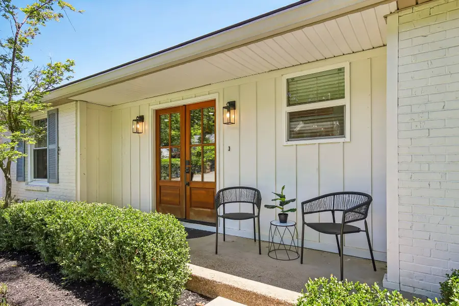 814 Kendall Dr, Nashville, TN 37209 - #2