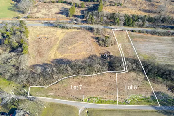 7 County Road 27, Riceville, TN 37370