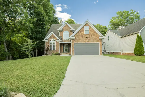 8327 Grinder Creek Place, Chattanooga, TN 37421