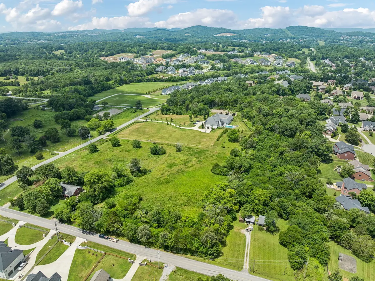 1181 Waller Rd, Brentwood, TN 37027 - #1