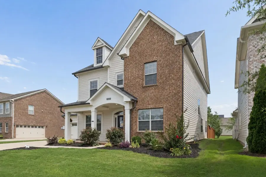 807 Sapphire Dr, Murfreesboro, TN 37128 - #3