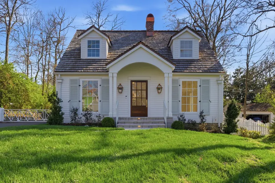 4401 Iroquois Ave, Nashville, TN 37205 - #3