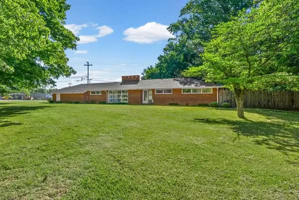 201 Marietta Dr, Hopkinsville, KY 42240